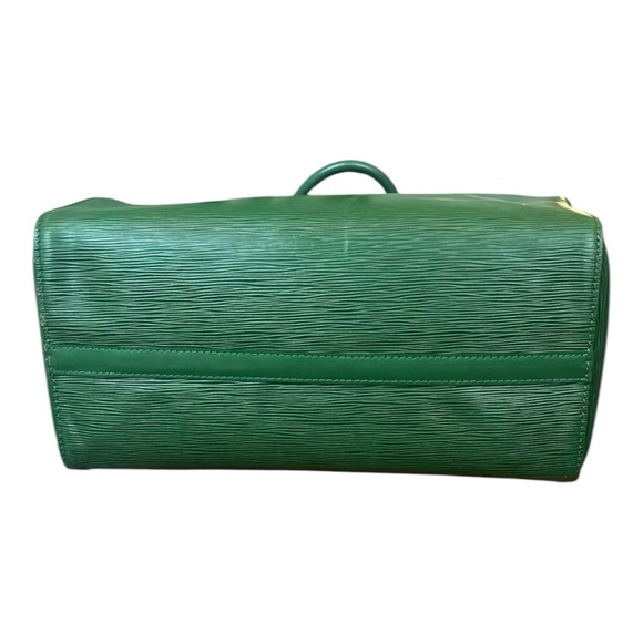 Louis Vuitton Green Epi Leather Speedy 35. Vintage Bronze Hardware - Picture 13 of 15